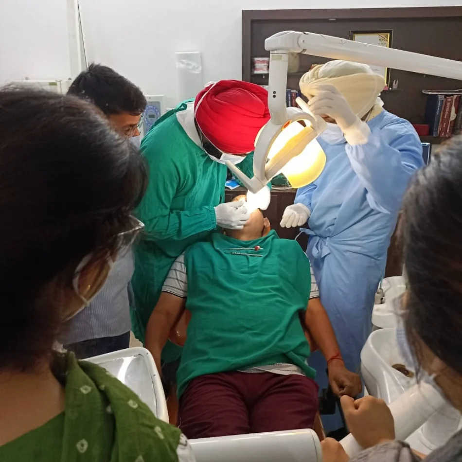 Dental Clinic in Amritsar